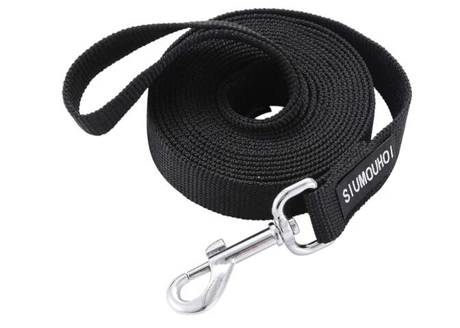 Dog leash for comfortable dog walks